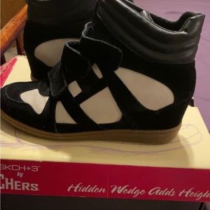 Skechers wedge sneakers